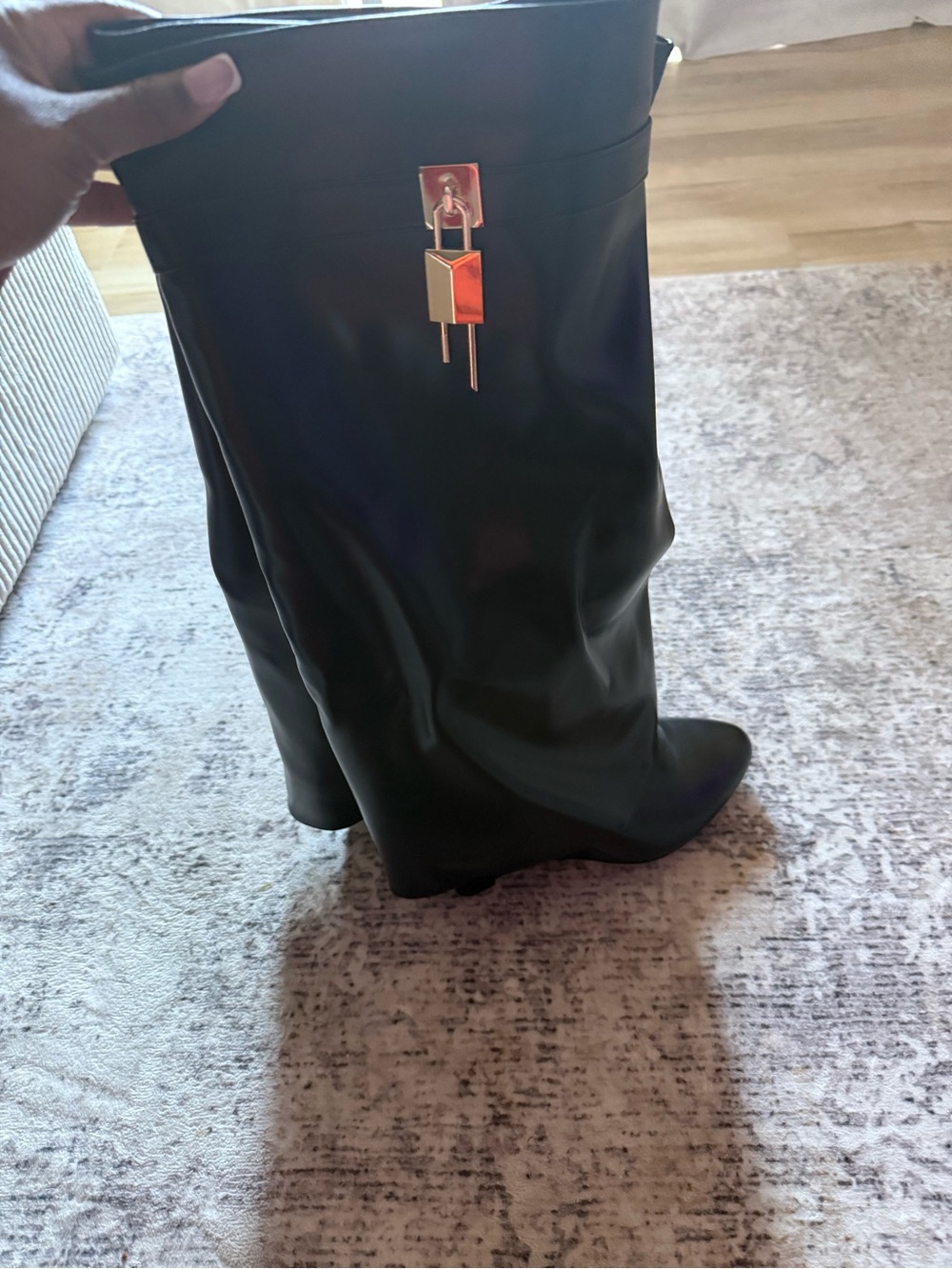 Black Women's Knee-High Shark Boot Heels